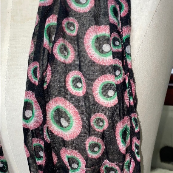 Unique head wrap - Picture 2 of 3